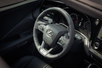 2025 Lexus TX 350 F SPORT Handling
