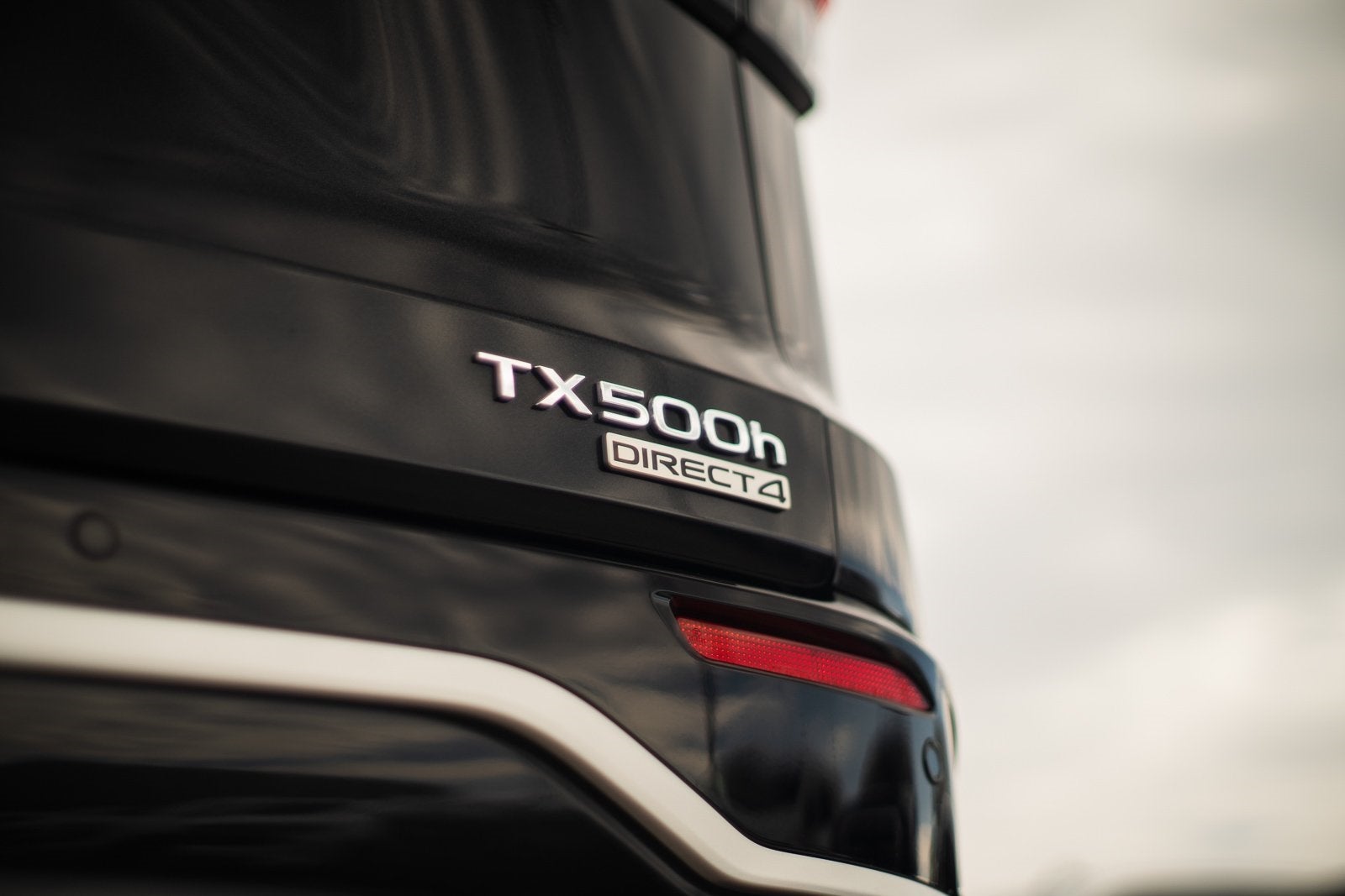 2025 Lexus TX 500h F SPORT Premium