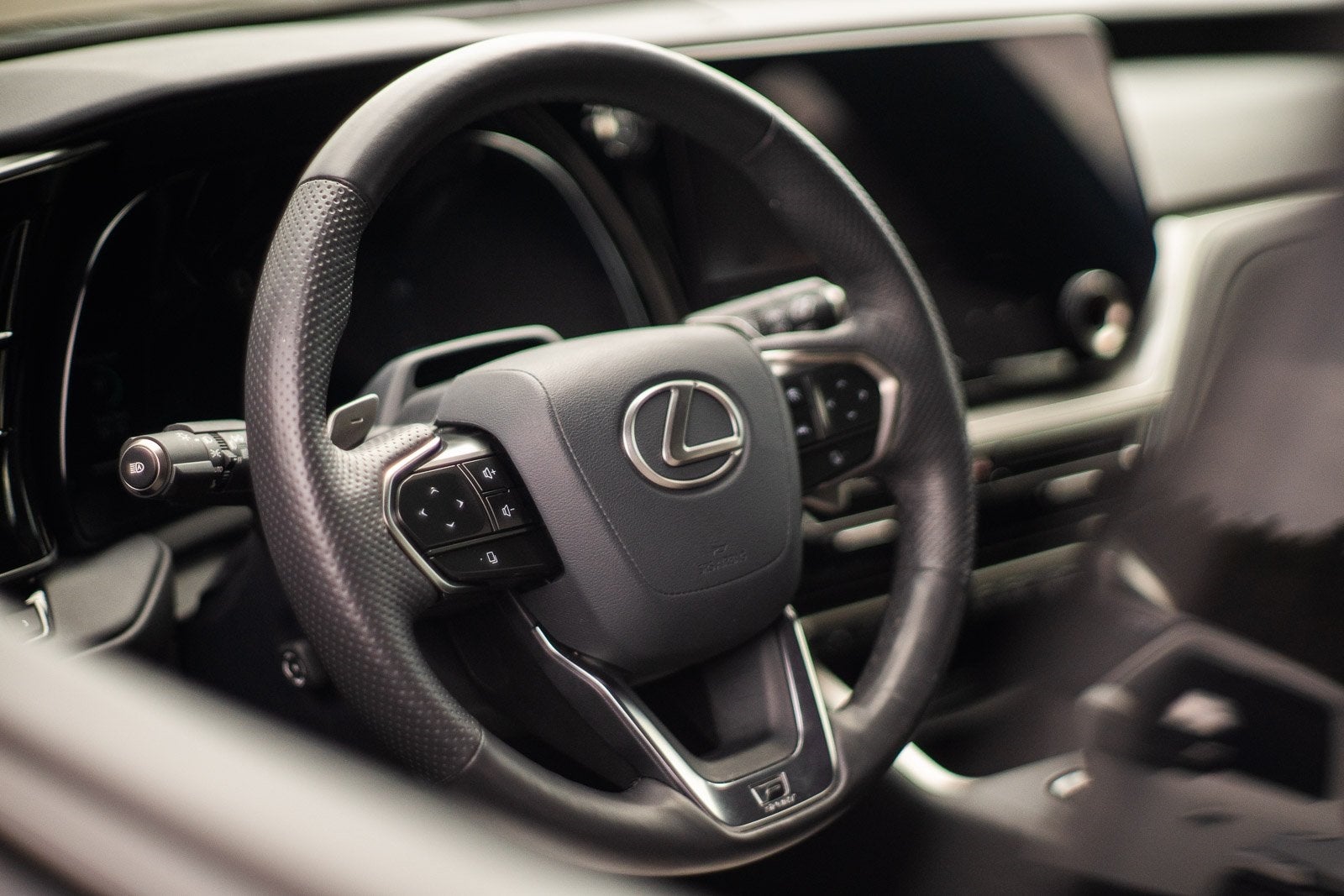 2025 Lexus TX 500h F SPORT Premium