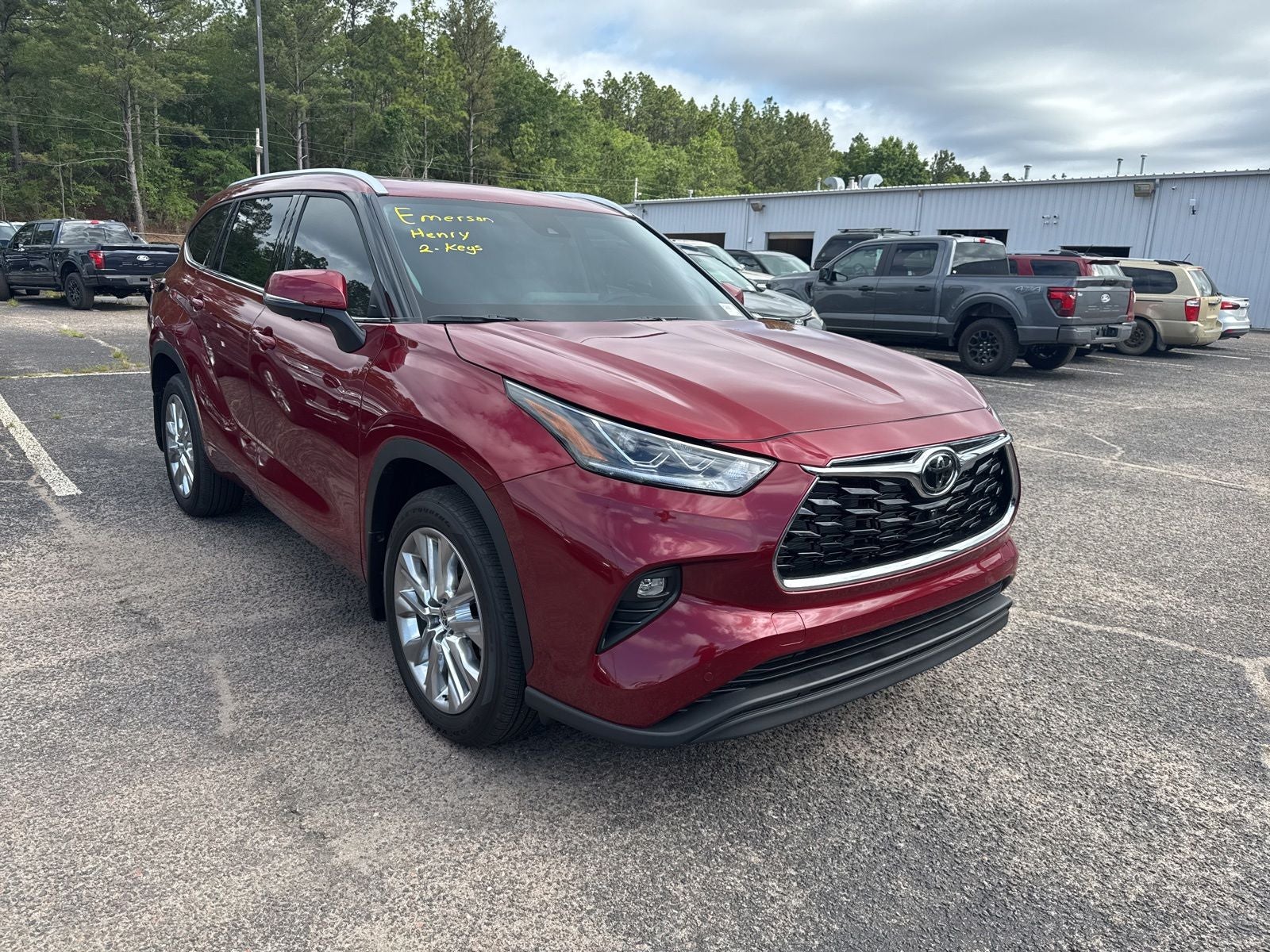 2025 Toyota Highlander Limited