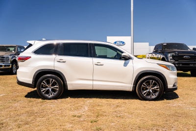 2016 Toyota Highlander XLE V6