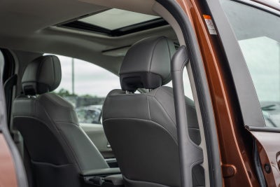 2022 Toyota Sienna XLE 8 Passenger
