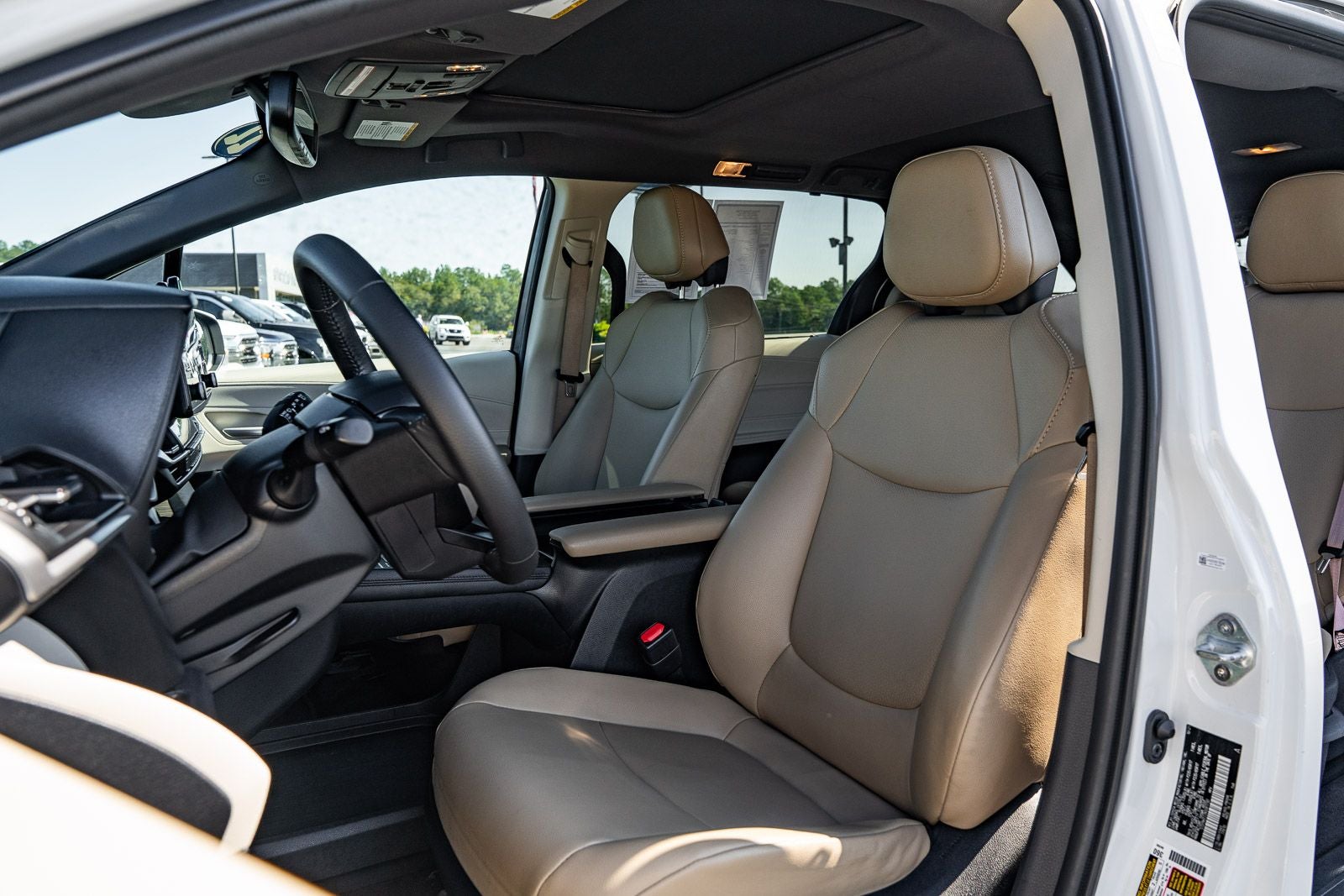 2022 Toyota Sienna XLE 7 Passenger