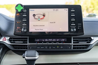 2022 Toyota Sienna XLE 7 Passenger