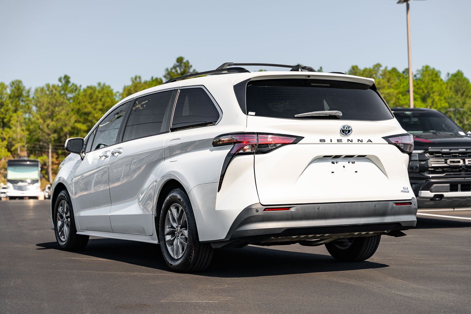 2022 Toyota Sienna XLE 7 Passenger