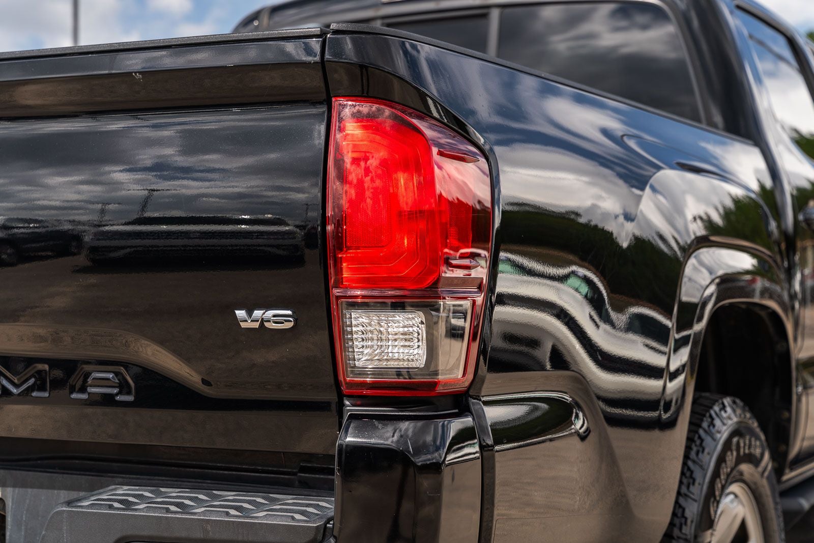 2021 Toyota Tacoma SR V6