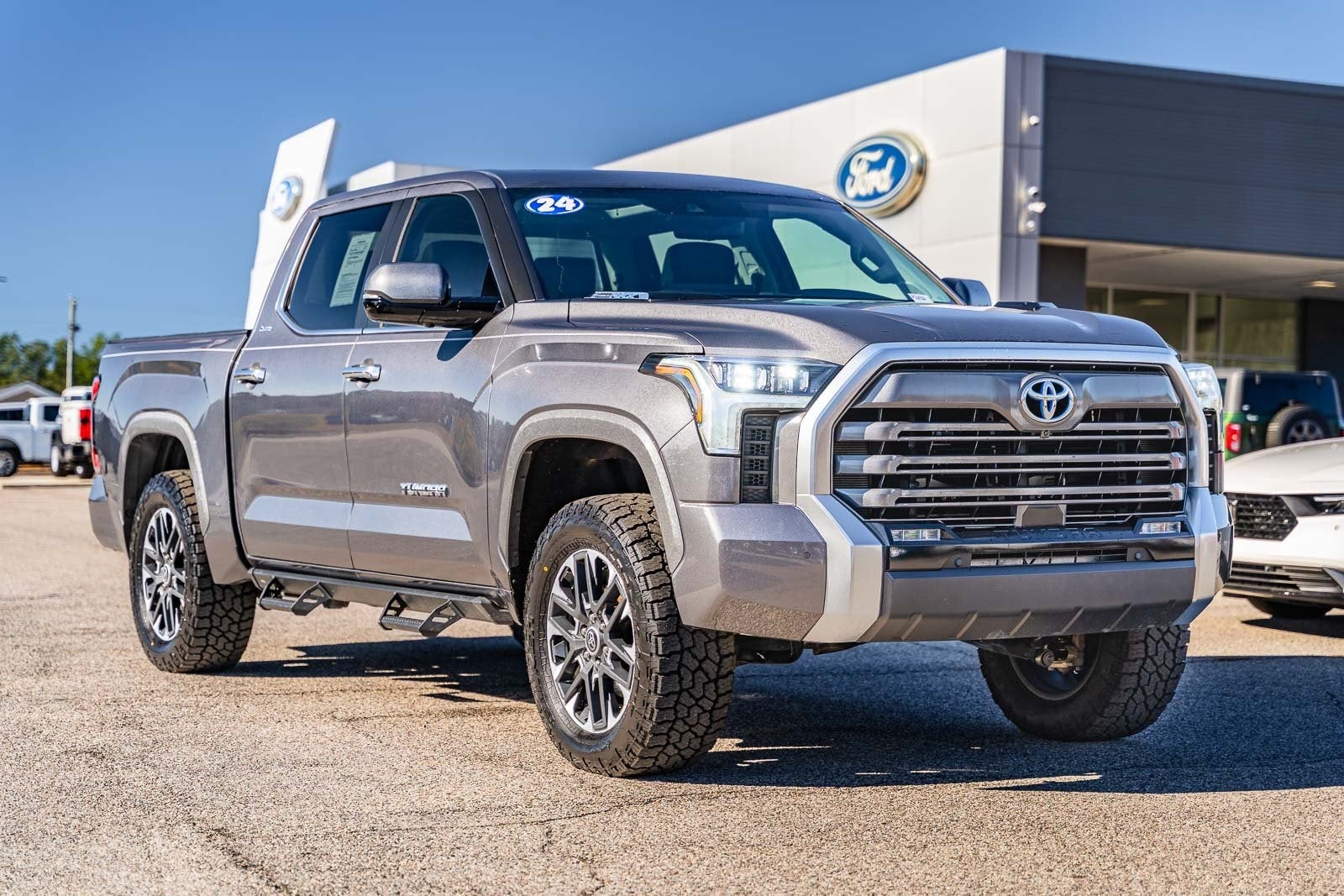 2024 Toyota Tundra Hybrid Limited