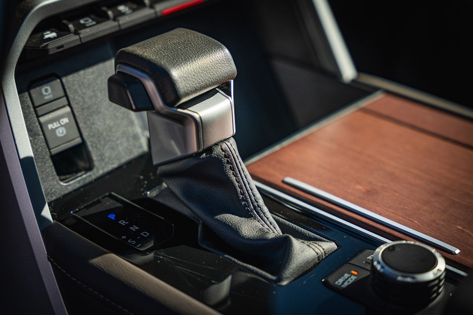 2024 Toyota Tundra Hybrid 1794 Edition