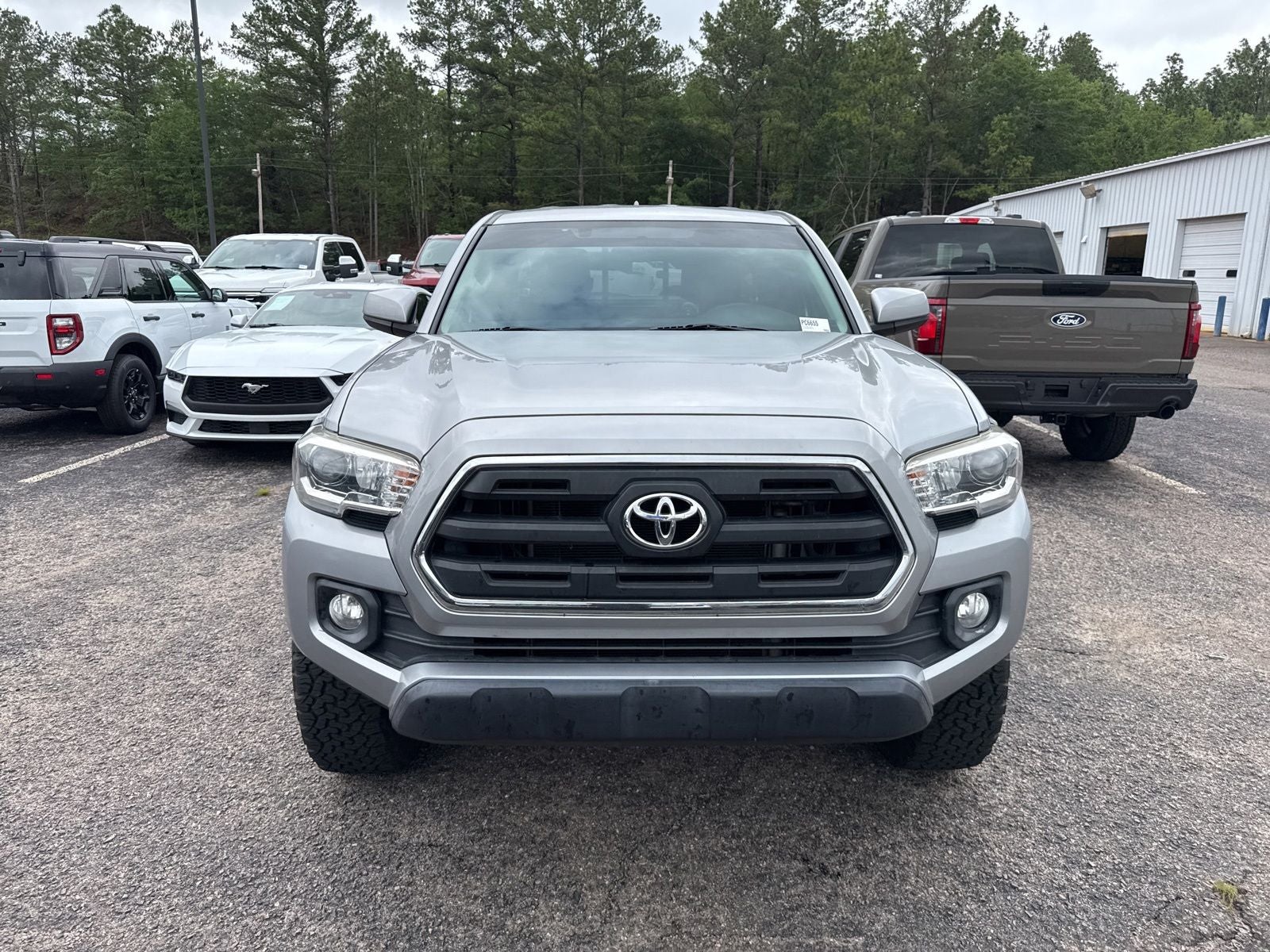 2017 Toyota Tacoma SR5