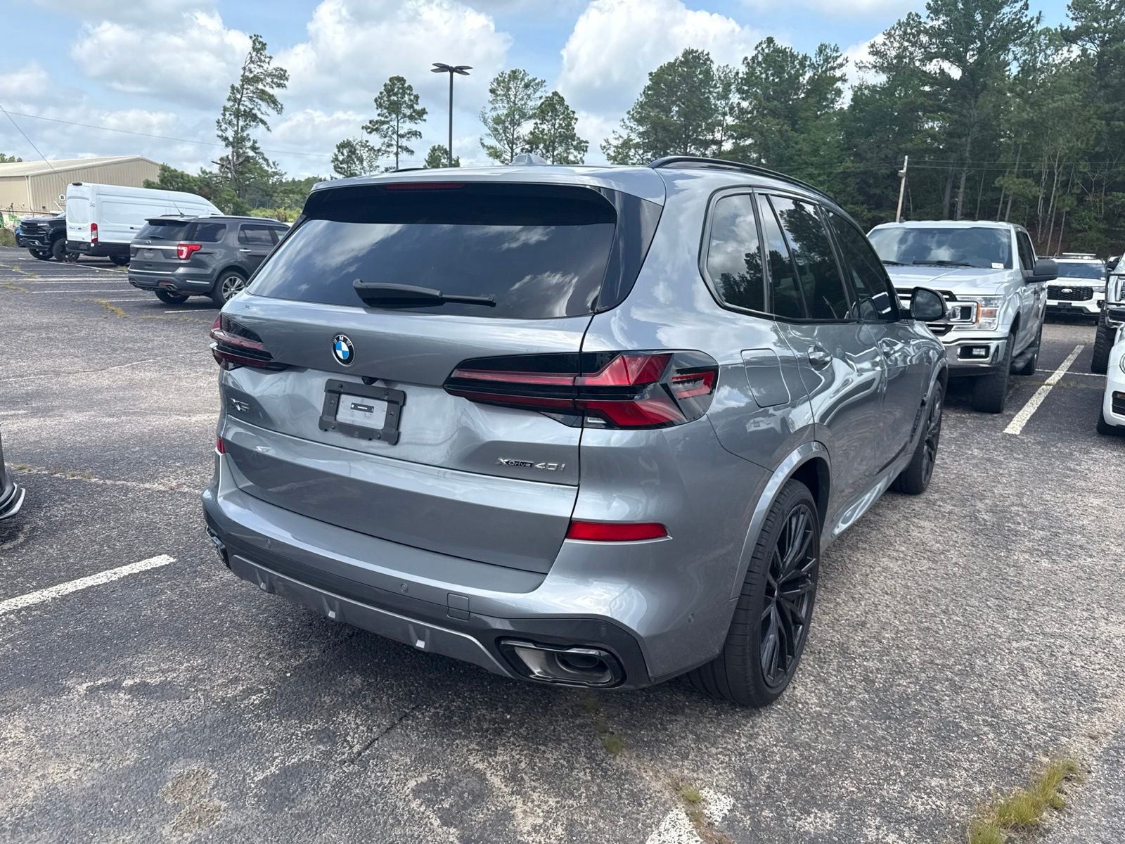 2025 BMW X5 xDrive40i