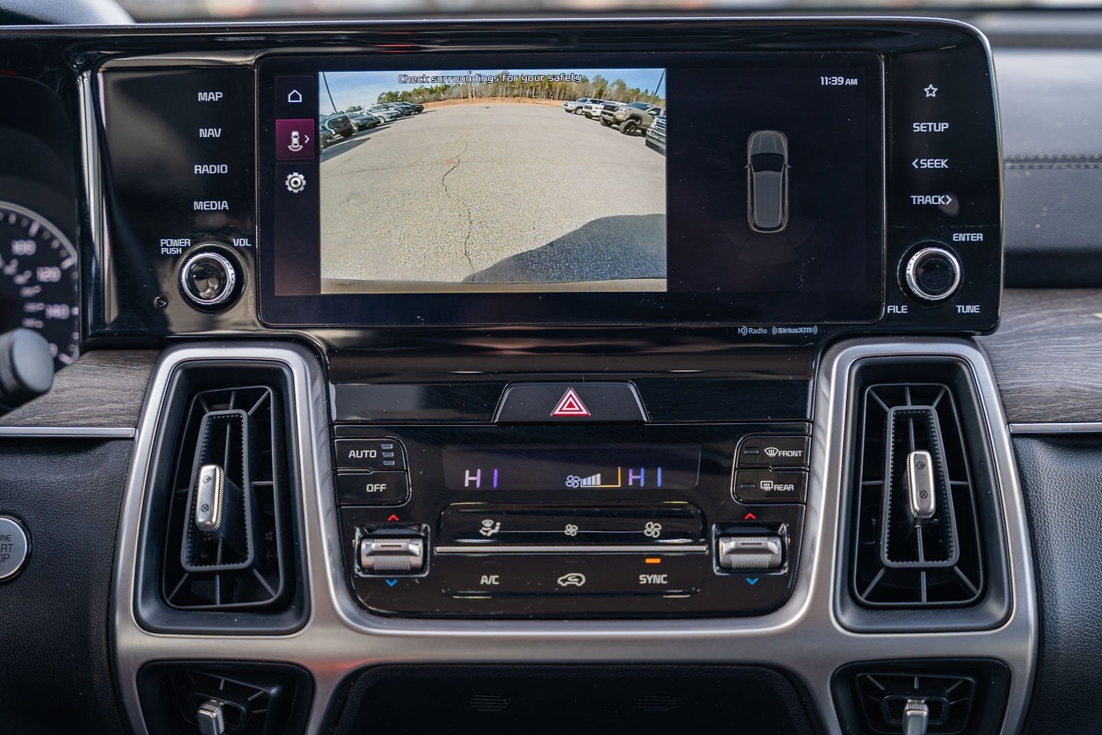 2023 Kia Sorento X-Line EX