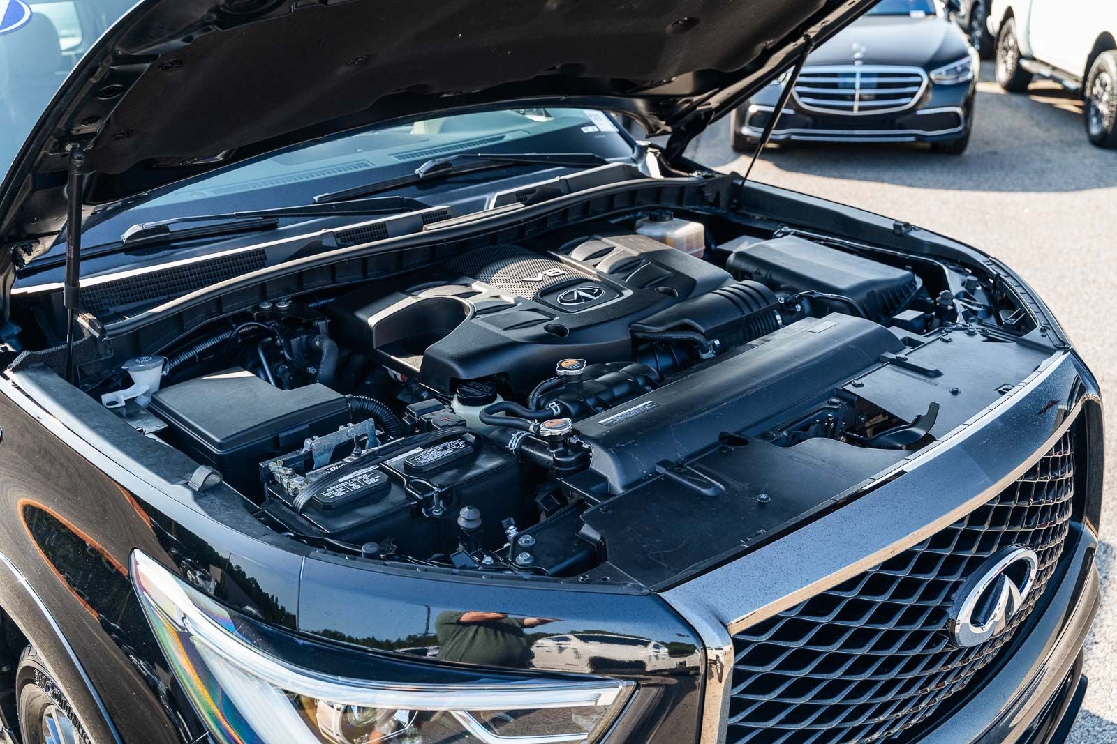 2021 INFINITI QX80 Premium Select