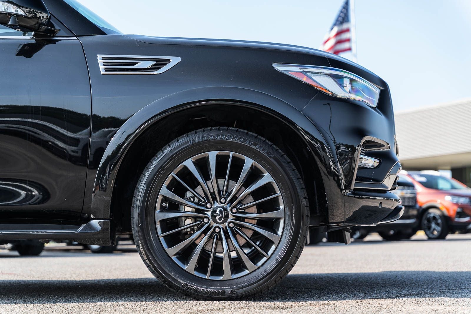 2021 INFINITI QX80 Premium Select