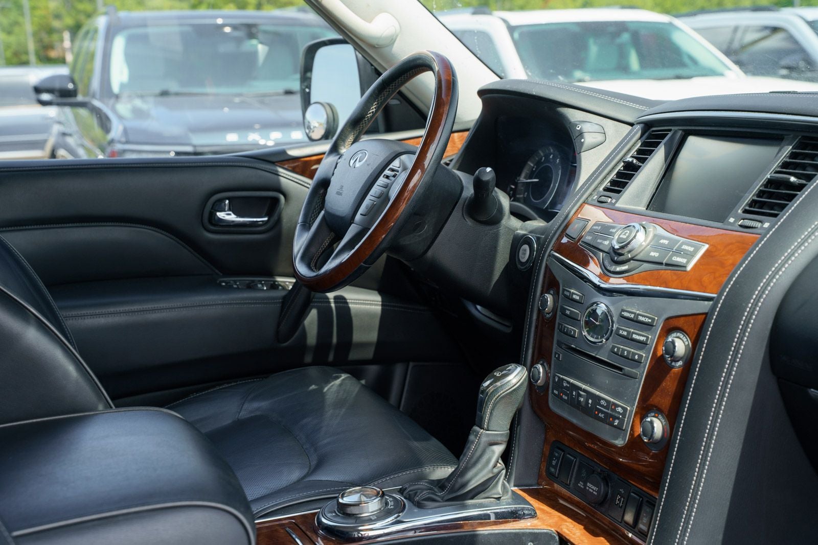 2018 INFINITI QX80 Base