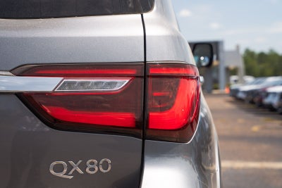 2018 INFINITI QX80 Base