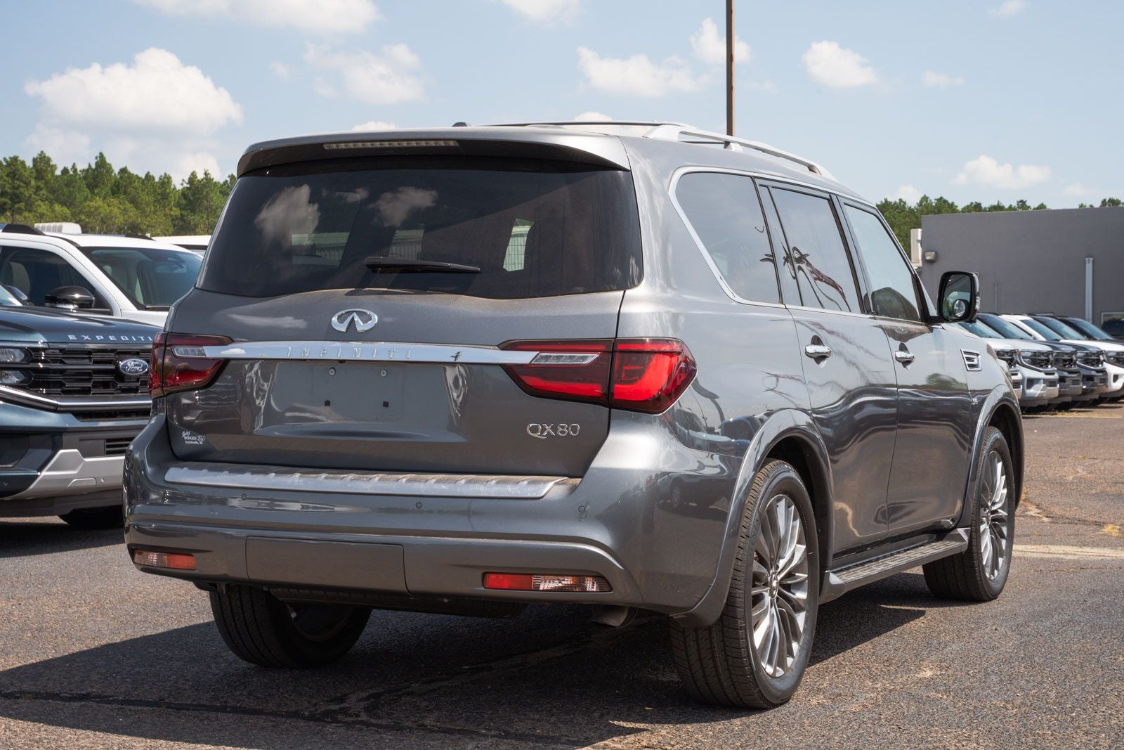 2018 INFINITI QX80 Base