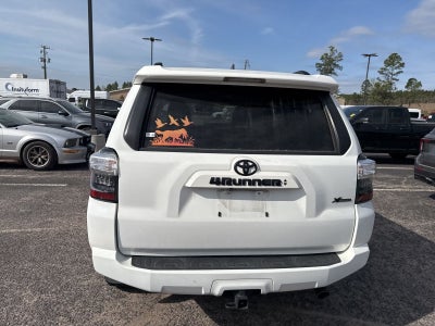 2022 Toyota 4Runner SR5