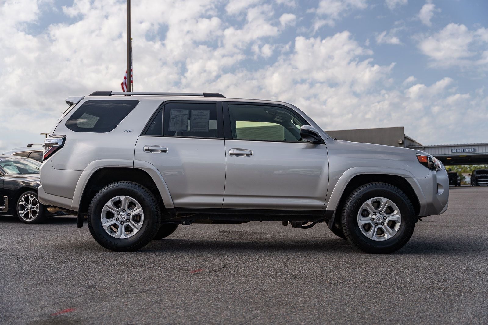 2023 Toyota 4Runner SR5