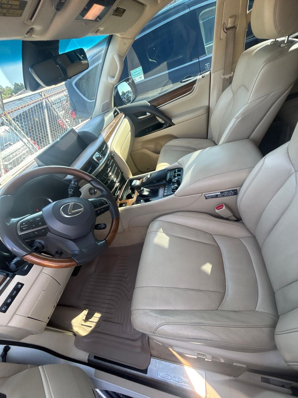 2020 Lexus LX 570
