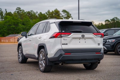 2020 Toyota RAV4 XLE Premium