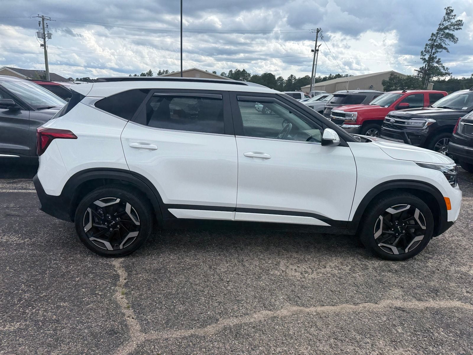 2024 Kia Seltos SX