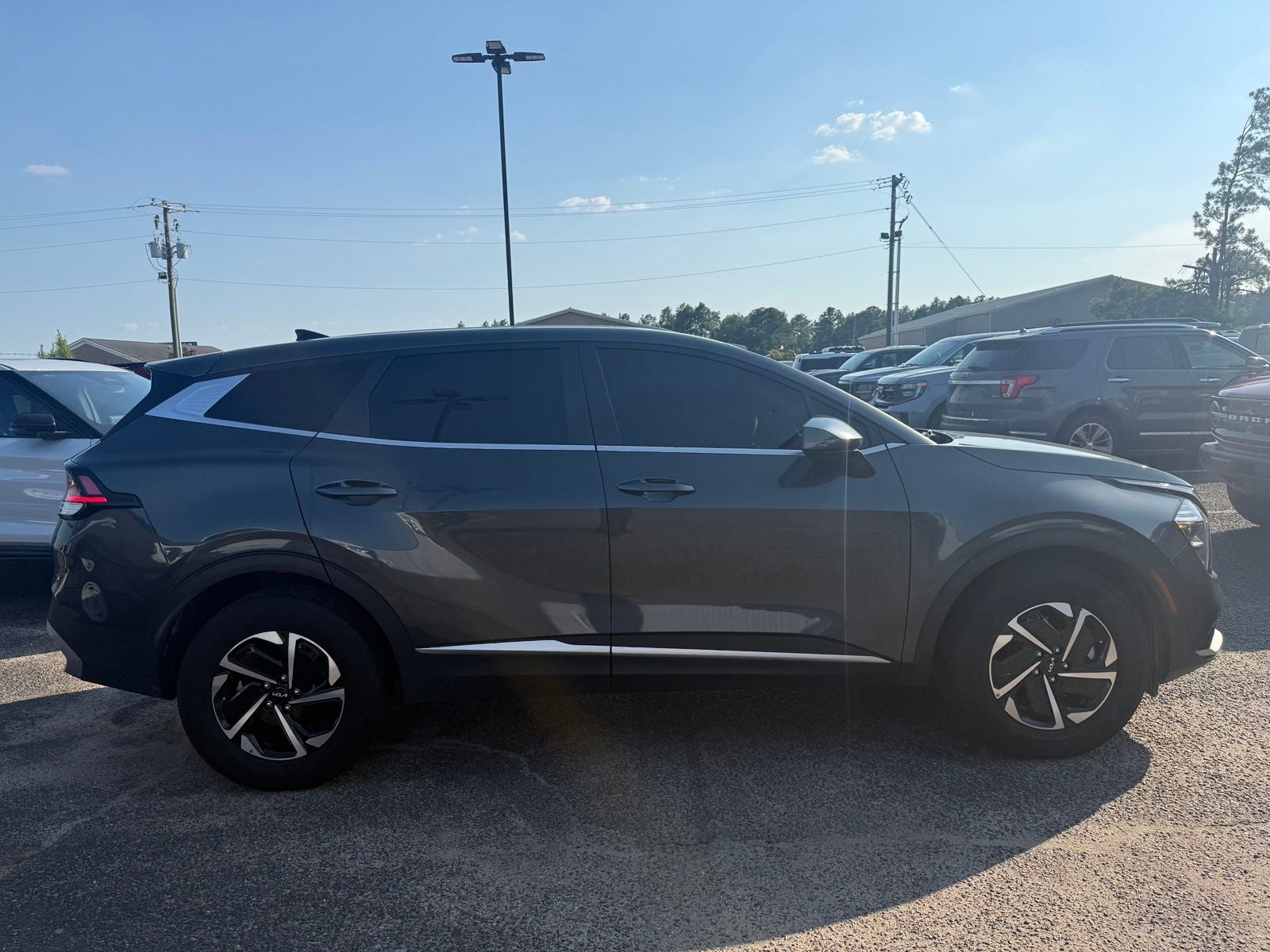 2023 Kia Sportage Hybrid LX