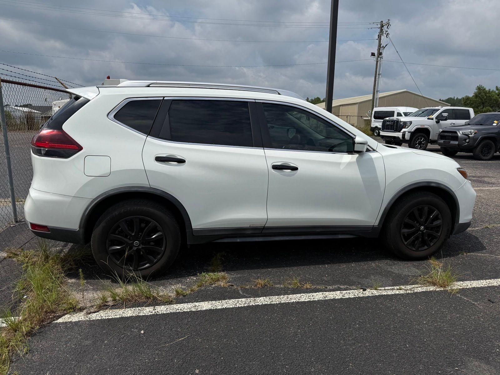 2018 Nissan Rogue SV