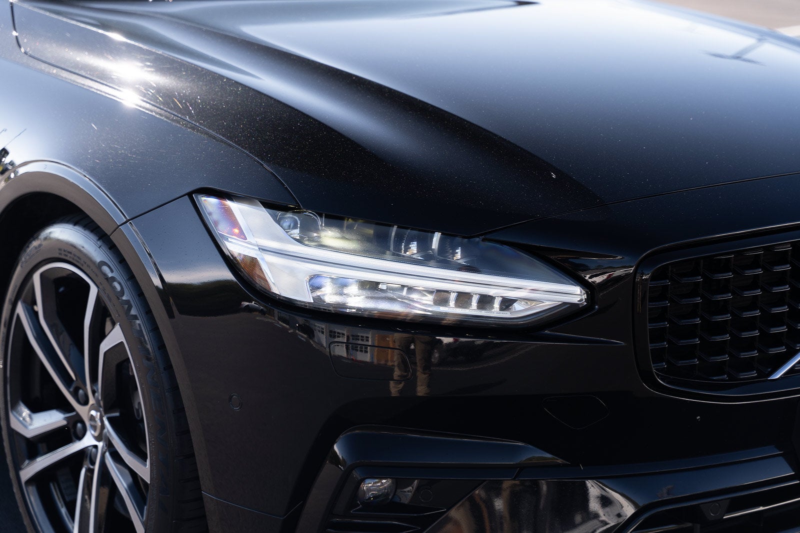 2021 Volvo S90 T6 R-Design