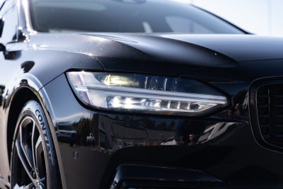 2021 Volvo S90 T6 R-Design