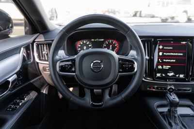 2021 Volvo S90 T6 R-Design