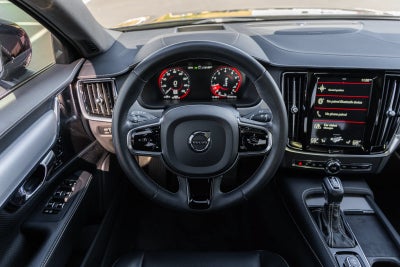 2021 Volvo S90 T6 R-Design