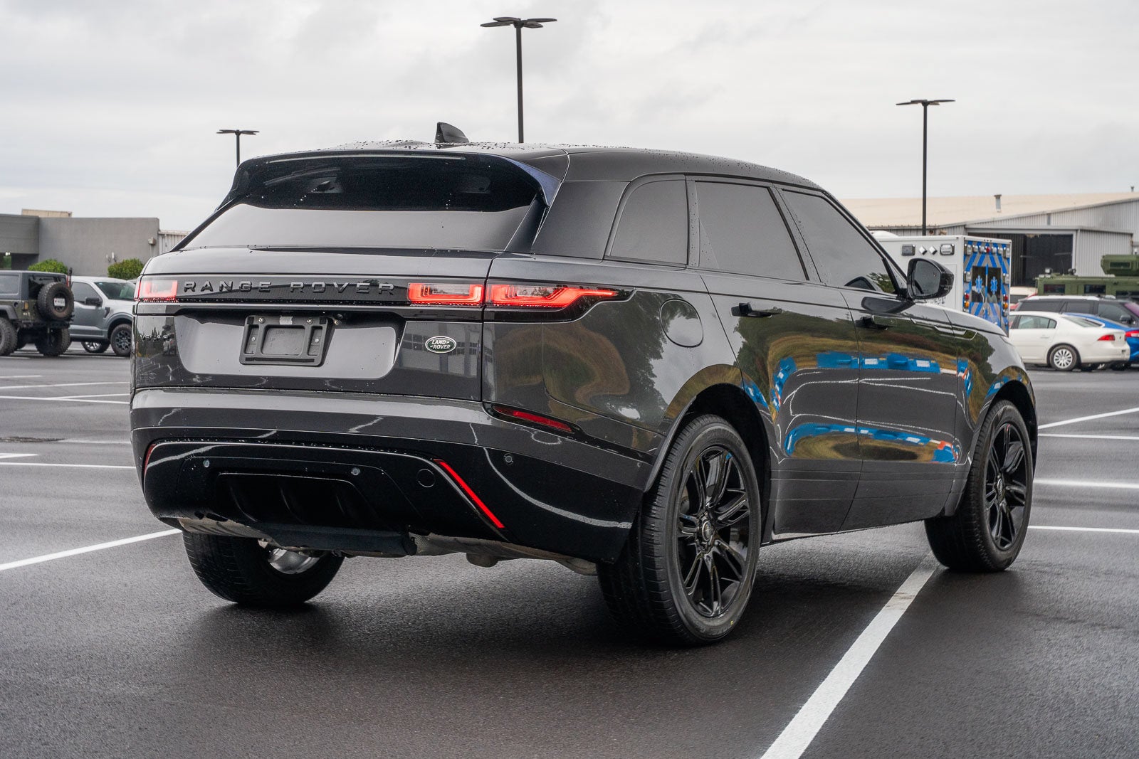 2023 Land Rover Range Rover Velar R-Dynamic S