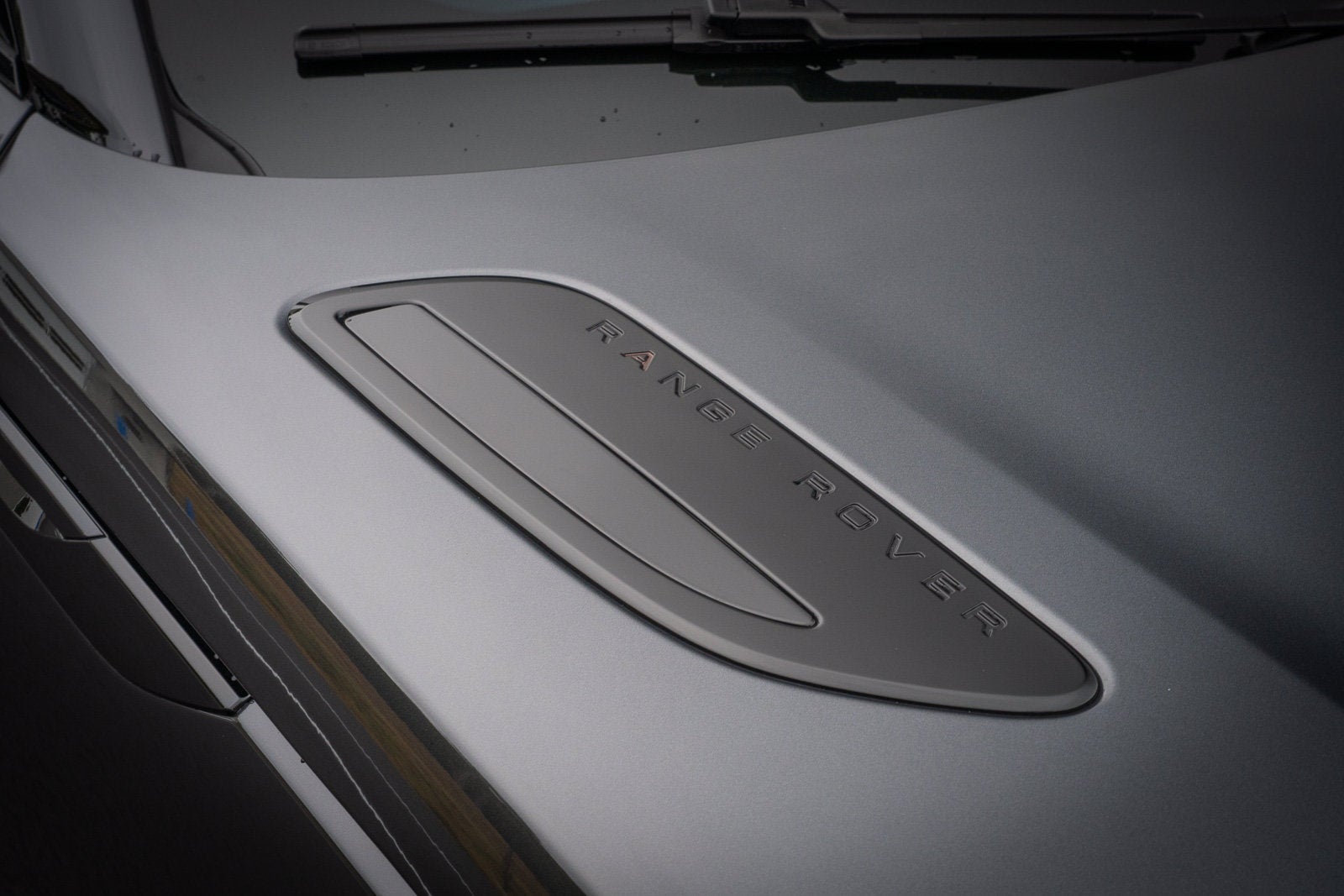 2023 Land Rover Range Rover Velar R-Dynamic S