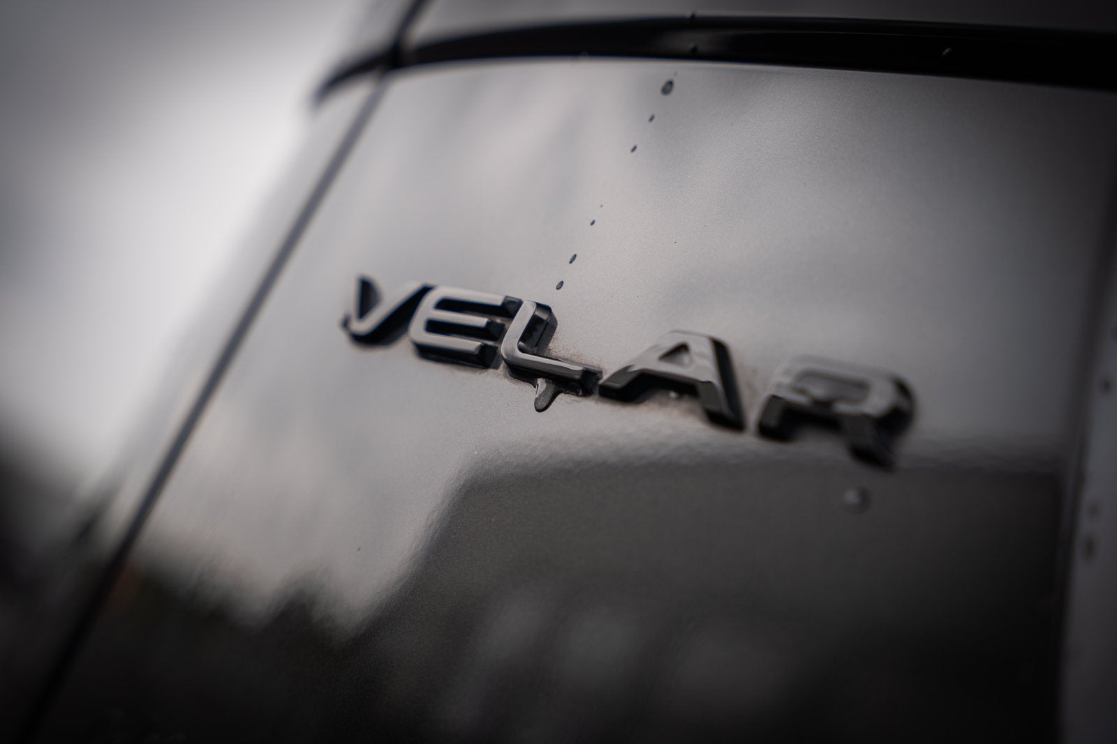 2023 Land Rover Range Rover Velar R-Dynamic S